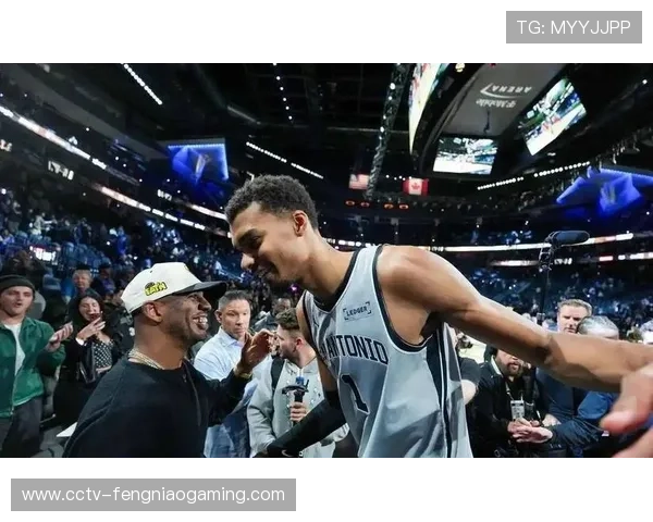 克拉克森末节三分雨，尼克斯逆转马刺夺冠